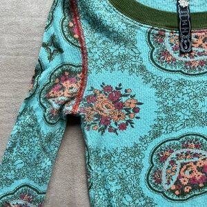 Free People paisley graphic floral long sleeve top - Size small